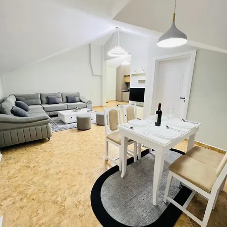 Potka Tirane Apartamento *