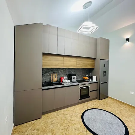 Potka Tirane * Yzberishti