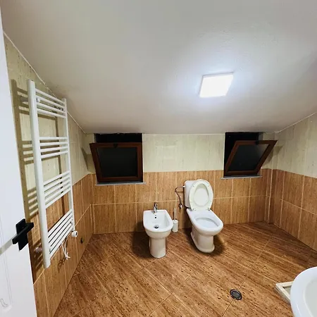 Potka Tirane Appartement *