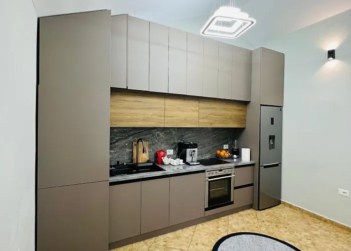 Potka Tirane * Yzberishti